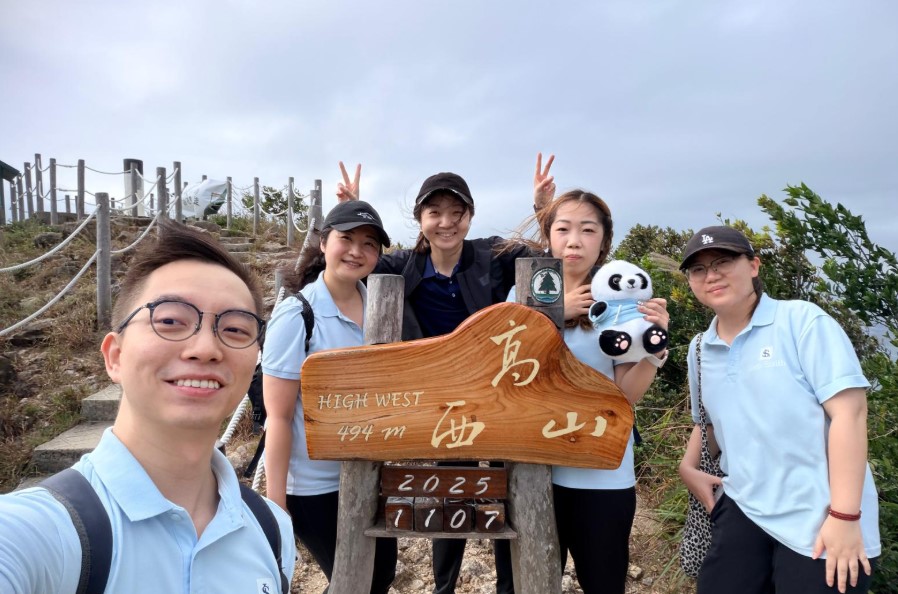 LoebSmith Team Album Image